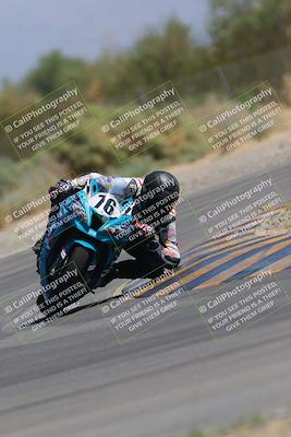 media/Sep-09-2023-SoCal Trackdays (Sat) [[6f49351c42]]/Turn 2 (1130am)/